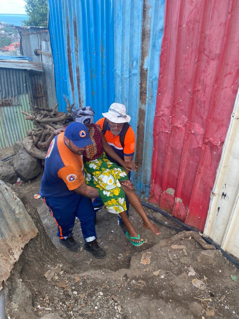 alt = bénévole Txomin à Mayotte pour la mobilisation de la Protection Civile